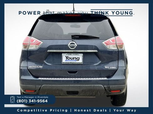Used 2016 Nissan Rogue SL image 6