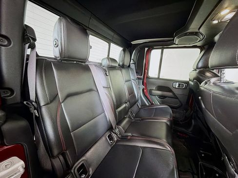 Used 2021 Jeep Gladiator Rubicon AWD/4WD image 23