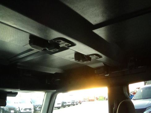 Used 2025 Ford Bronco Big Bend image 13