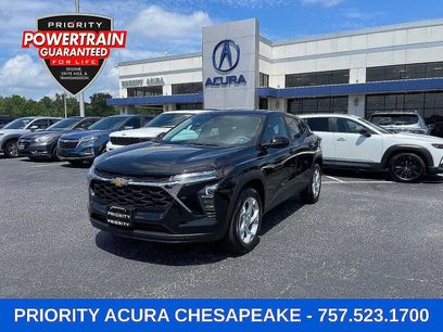 Used 2025 Chevrolet Trax LS w/ LS Convenience Package