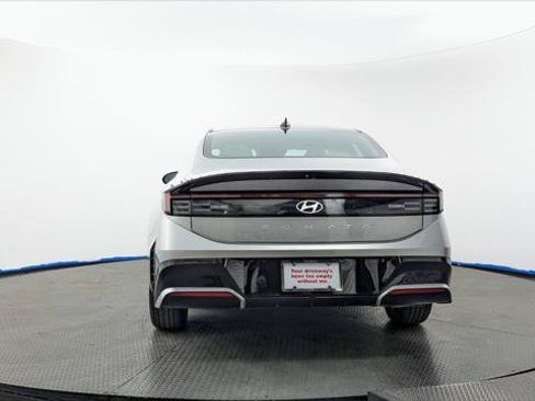 Used 2025 Hyundai Sonata SEL FWD image 7