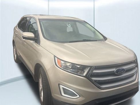 Used 2018 Ford Edge SEL w/ Equipment Group 201A image 29