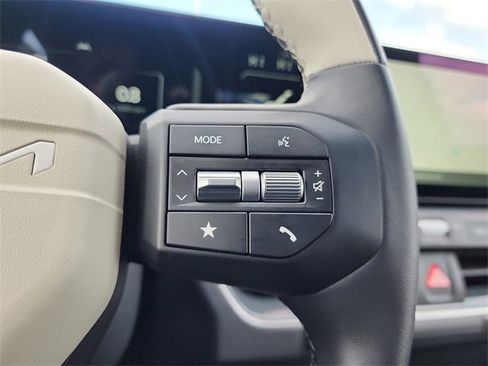 New 2025 Kia K4 GT-Line Turbo image 23