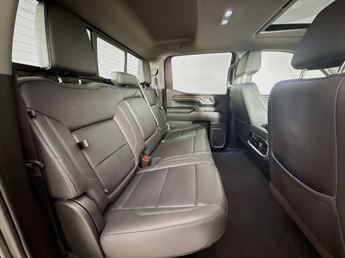 Used 2023 GMC Sierra 1500 SLT w/ SLT Premium Plus Package image 28