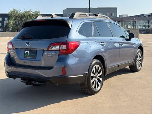 Used 2017 Subaru Outback 3.6R Limited AWD/4WD image 11