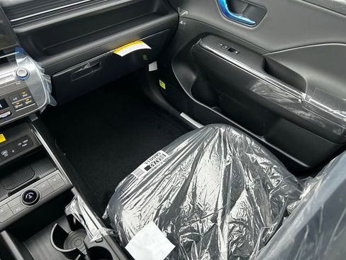 New 2026 Hyundai Kona SEL Premium image 11