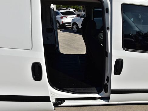 Used 2017 RAM ProMaster City Tradesman SLT w/ Rear Back-up Camera Group FWD image 11