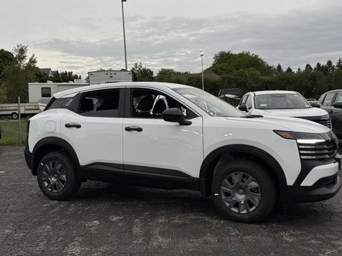 New 2026 Nissan Kicks S FWD image 23