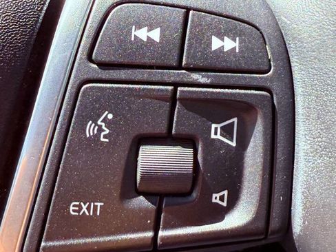 Used 2016 Volvo S60 T5 Premier image 32