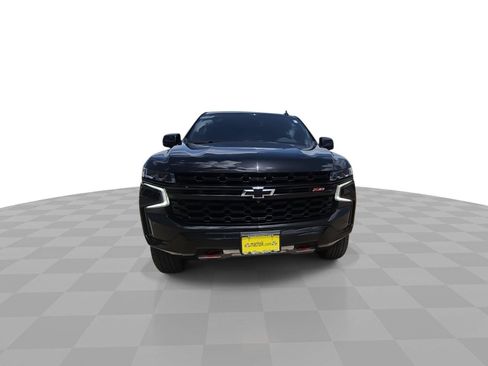 Used 2024 Chevrolet Suburban Z71 w/ Luxury Package AWD/4WD image 7