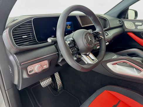 New 2026 Mercedes-Benz GLE 53 AMG 4MATIC Coupe image 10