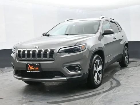 Used 2020 Jeep Cherokee Limited image 1
