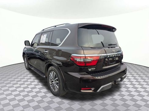 Used 2021 Nissan Armada SL w/ Captain's Chairs Package image 5