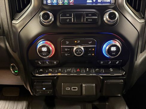 Used 2019 GMC Sierra 1500 AT4 w/ AT4 Premium Package AWD/4WD image 19
