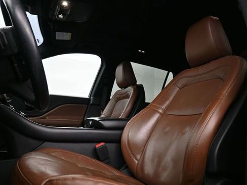 Used 2023 Lincoln Aviator Reserve w/ Elements Package Plus RWD image 10