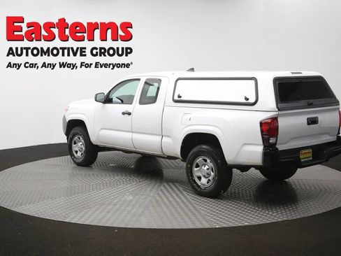 Used 2018 Toyota Tacoma SR RWD image 62