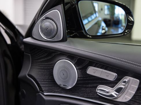 Used 2019 Mercedes-Benz E 63 AMG S image 21