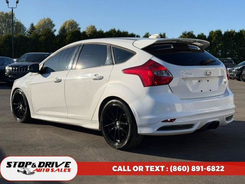 Used 2014 Ford Focus ST FWD image 3