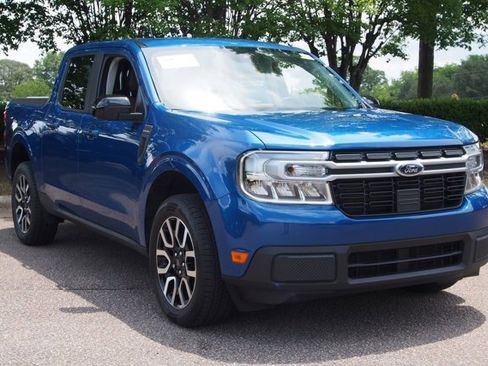 Certified 2024 Ford Maverick Lariat FWD image 1