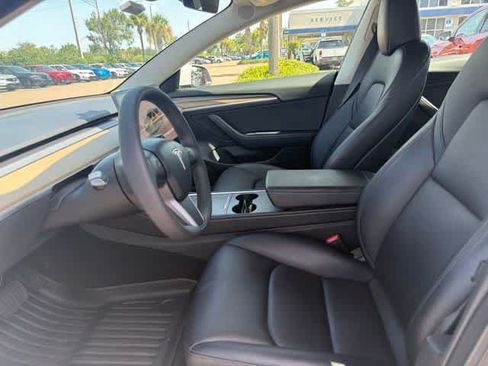 Used 2023 Tesla Model 3 Standard Range RWD image 18