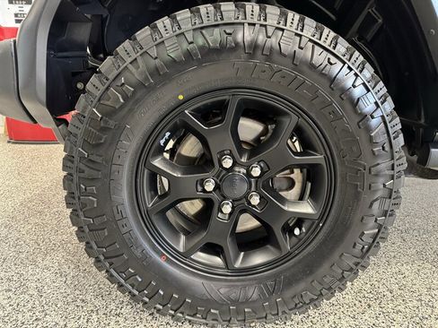 Used 2020 Jeep Wrangler Unlimited Sport AWD/4WD image 25