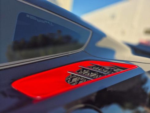 Used 2014 Chevrolet Corvette Stingray Coupe image 15