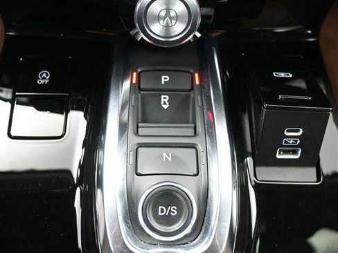 Used 2025 Acura MDX SH-AWD w/ Advance Package image 29