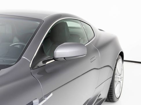 Used 2009 Aston Martin DBS Coupe image 57