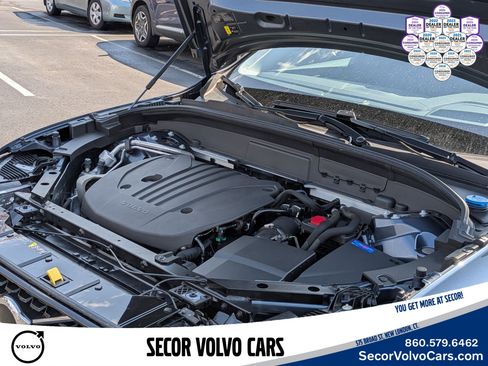 Used 2023 Volvo XC60 B5 Ultimate w/ Climate Package image 26