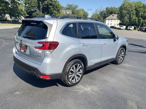Used 2020 Subaru Forester Limited AWD/4WD image 5