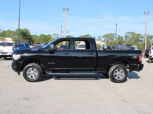 Used 2024 RAM 2500 Big Horn w/ Sport Appearance Package image 6
