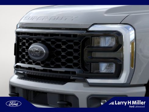 New 2026 Ford F350 Lariat w/ Black Appearance Package AWD/4WD image 17