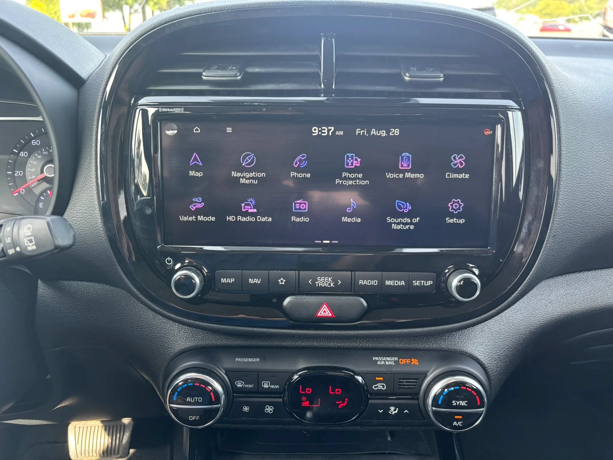 Used 2022 Kia Soul X-Line FWD image 22