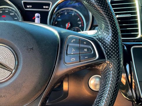Used 2018 Mercedes-Benz GLE 350 image 19