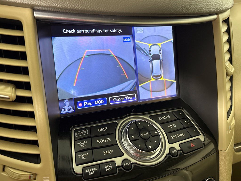 Used 2014 INFINITI QX70 2WD w/ Premium Package image 38