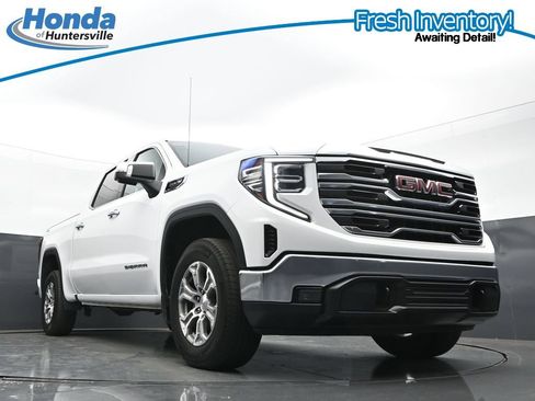 Used 2025 GMC Sierra 1500 SLT AWD/4WD image 27