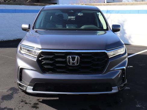 Certified 2025 Honda Pilot EX-L image 8