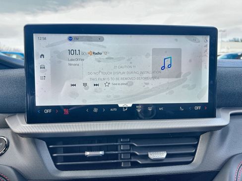 New 2026 Ford Explorer ST-Line w/ ST-Line Street Pack image 18