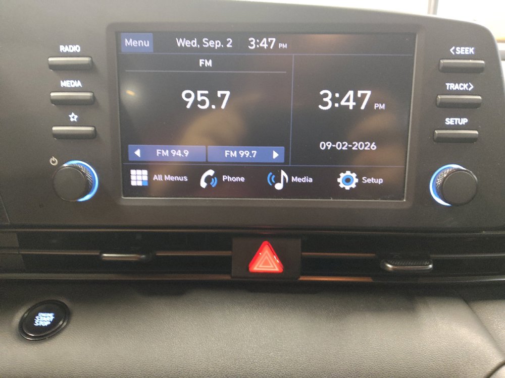 Used 2025 Hyundai Elantra Sport FWD image 25