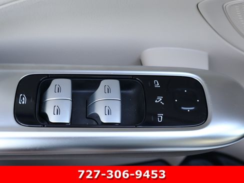 Certified 2024 Mercedes-Benz C 300 4MATIC Sedan image 17