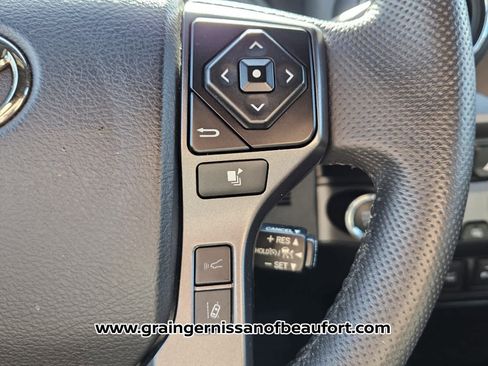Used 2023 Toyota Tacoma TRD Off-Road image 13