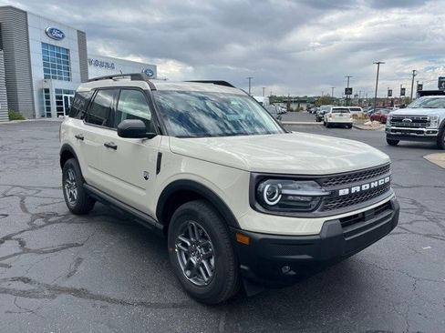 New 2025 Ford Bronco Sport Big Bend w/ Convenience Package AWD/4WD image 6