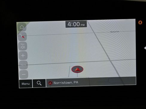 Used 2023 Kia Niro EX image 23