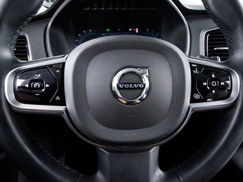 Certified 2023 Volvo XC90 B6 Ultimate w/ Protection Package Premier image 17