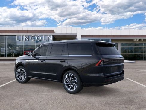 New 2026 Lincoln Navigator Reserve AWD/4WD image 5