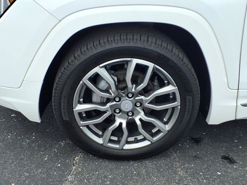 Used 2023 GMC Terrain Denali AWD/4WD image 30