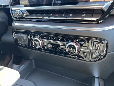 New 2026 GMC Sierra 1500 SLT w/ SLT Premium Plus Package image 35