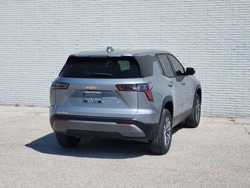 New 2026 Chevrolet Equinox LT image 4