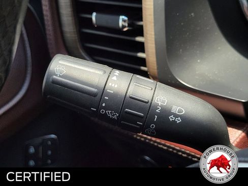 Used 2022 Ford Expedition Limited AWD/4WD image 33