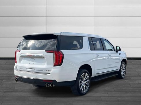 Used 2023 GMC Yukon XL Denali image 5